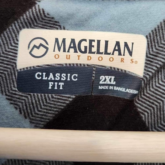Magellan Outdoors Blue Flannel Shiner Button Down Shirt Size 2XL - Picture 3 of 8